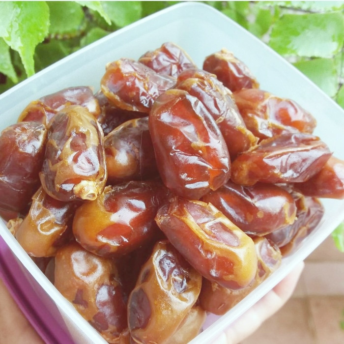 KURMA KHALAS 1kg / KURMA KHALAS / KURMA MURAH / KHALAS AL SAAD / KURMA KHALAS