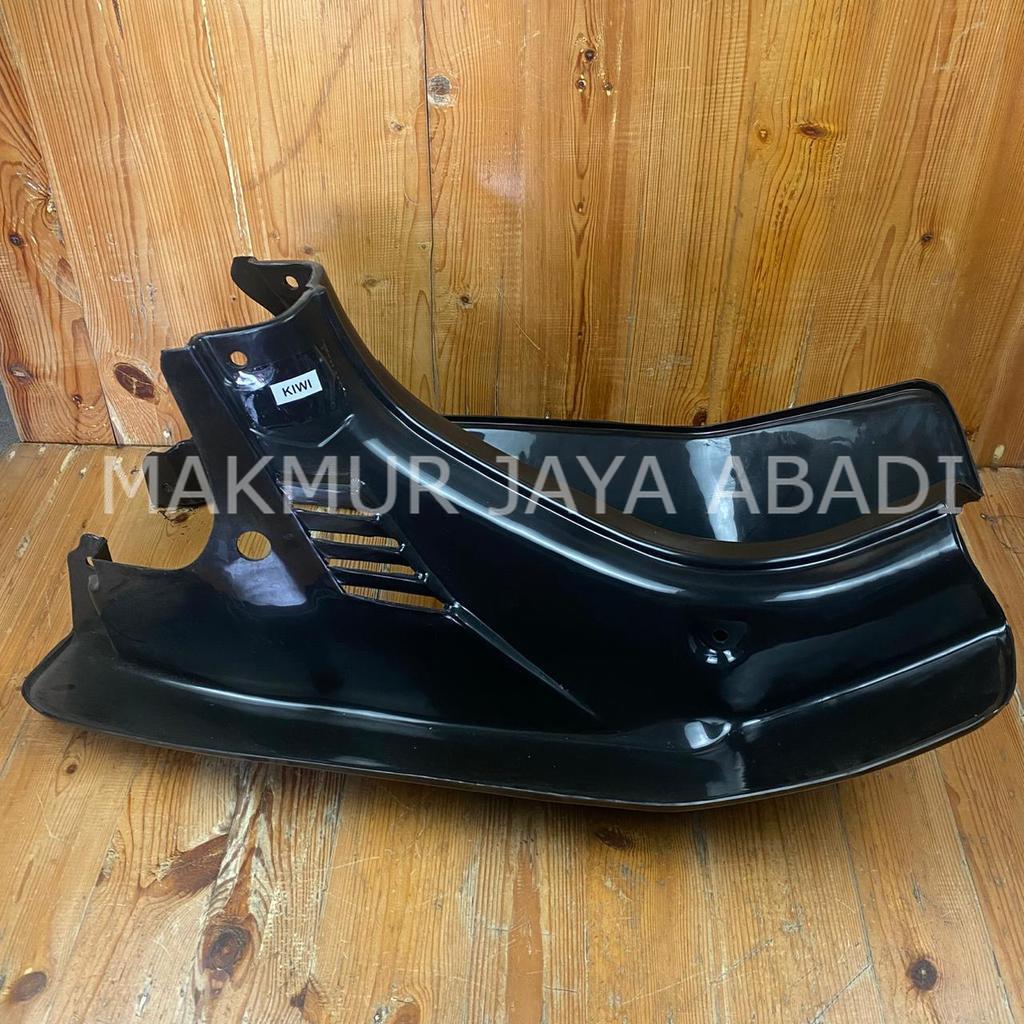 Sayap Depan RC 100 Bahan Plastik Tebal Hitam Body Depan Motor RC100 Kualitas Premium