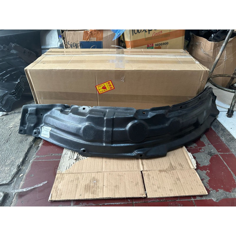 liner fender depan kanan innova old 2004-2006     Berkualitas