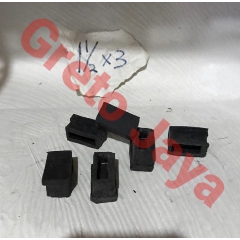 ( 1.5x3 ) Kaki Karet Kotak Besi Tutup Pipa Hollow Aluminium 1.5 x 3 cm Rak Holow Kursi Holo Alas Mej