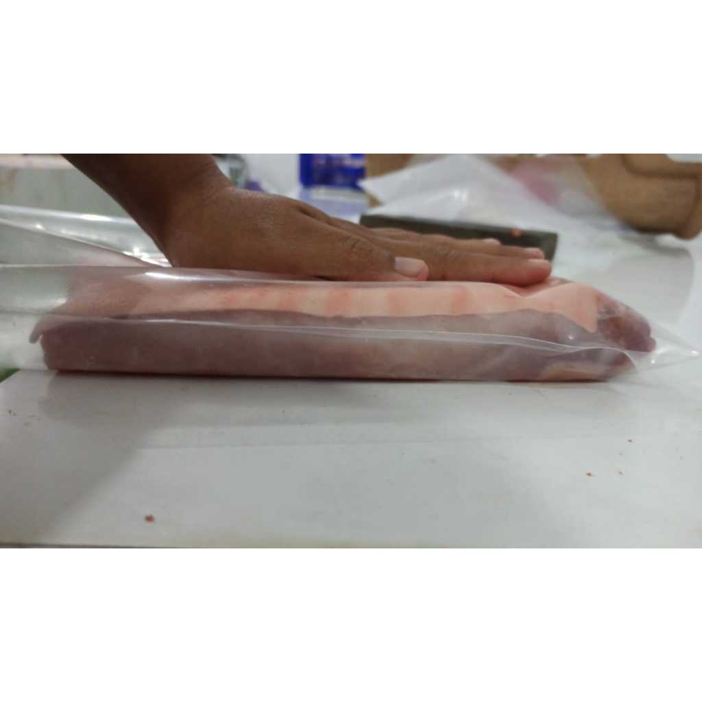 Samcan Paha Kulit Babi - Daging Babi Organik