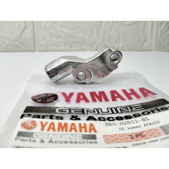 Dudukan Spion Kanan Yamaha Aerox Lexy (B65)