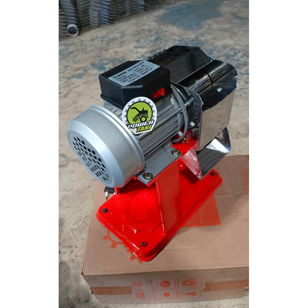 Mesin Parutan Kelapa Mini Dinamo - L1 CORONG