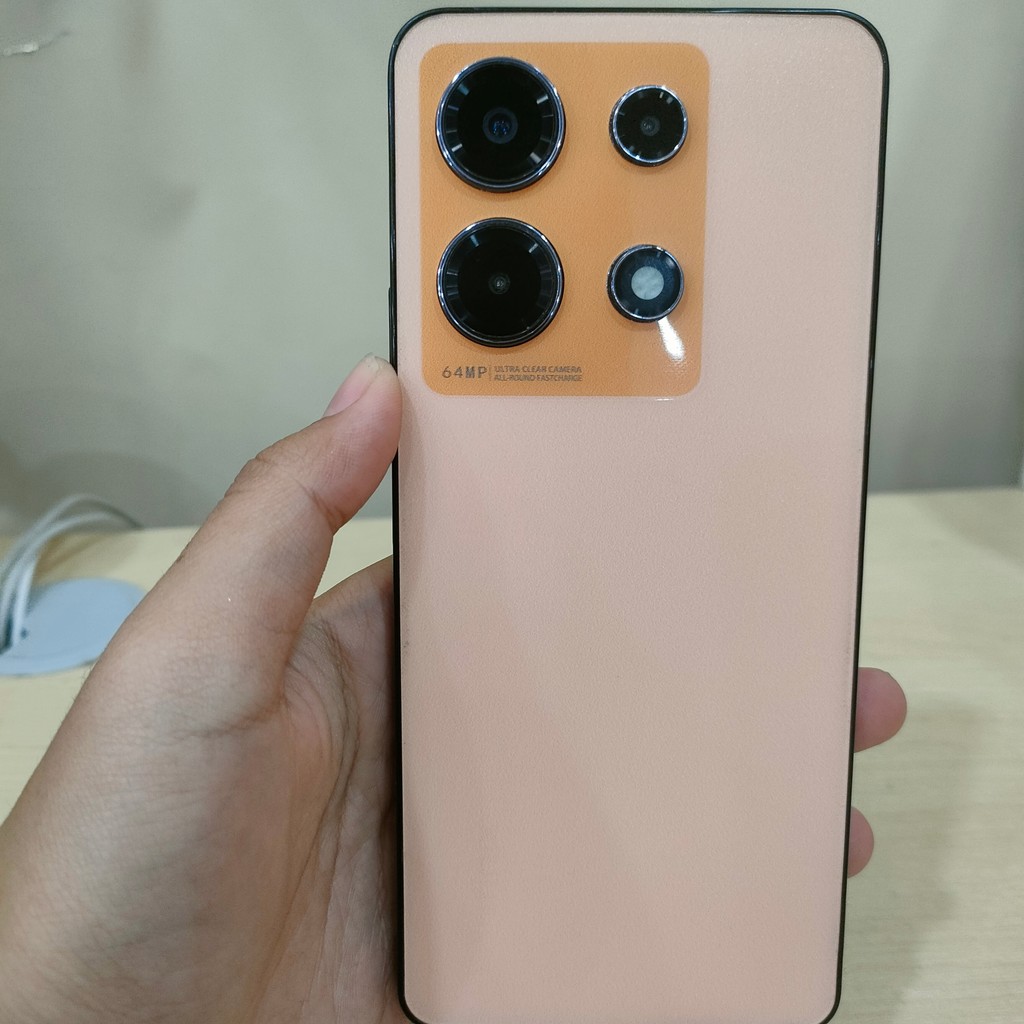 Handphone Infinix Note 30 Ram 8/256 GB (batangan, cek minus 1) 954409