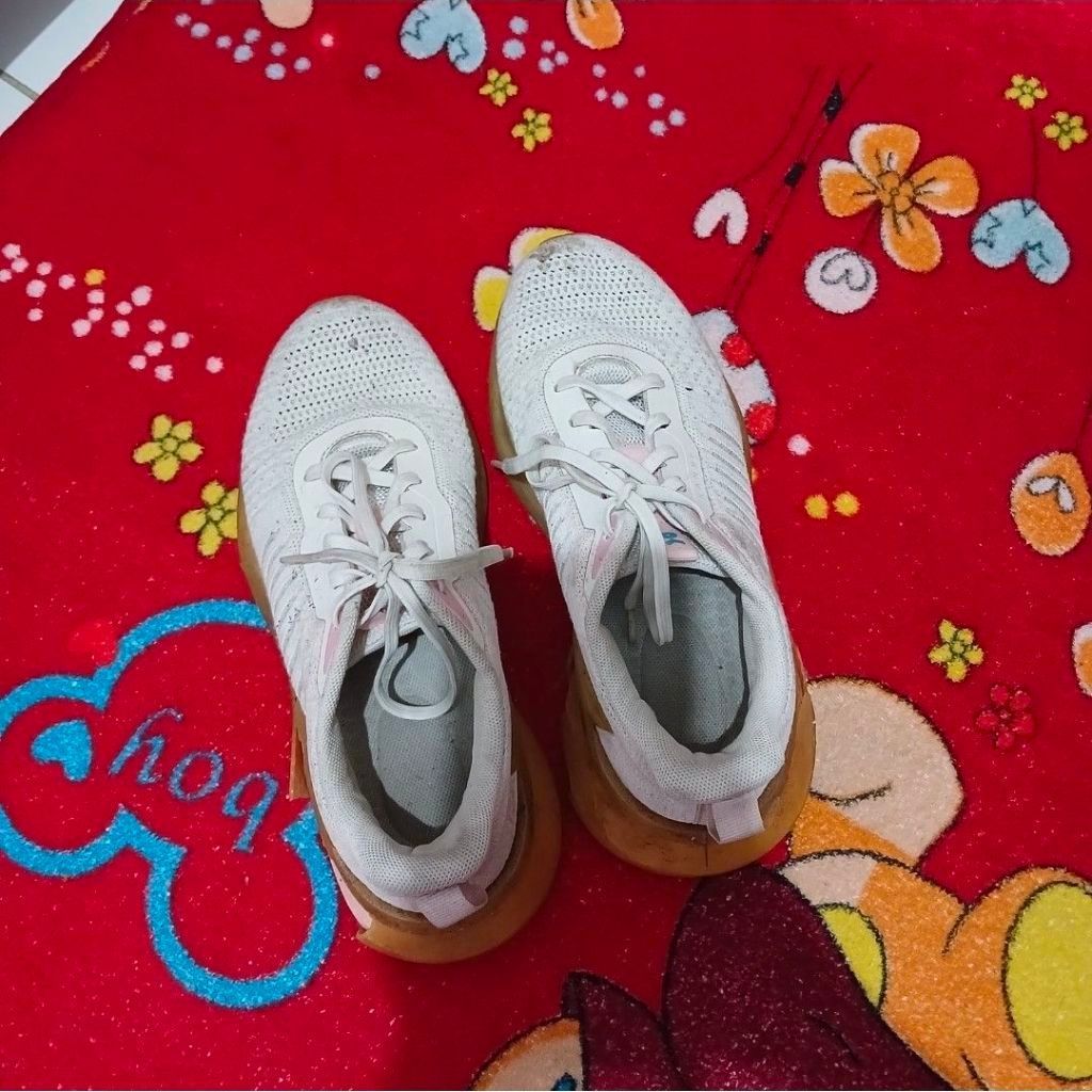 sepatu kanky running