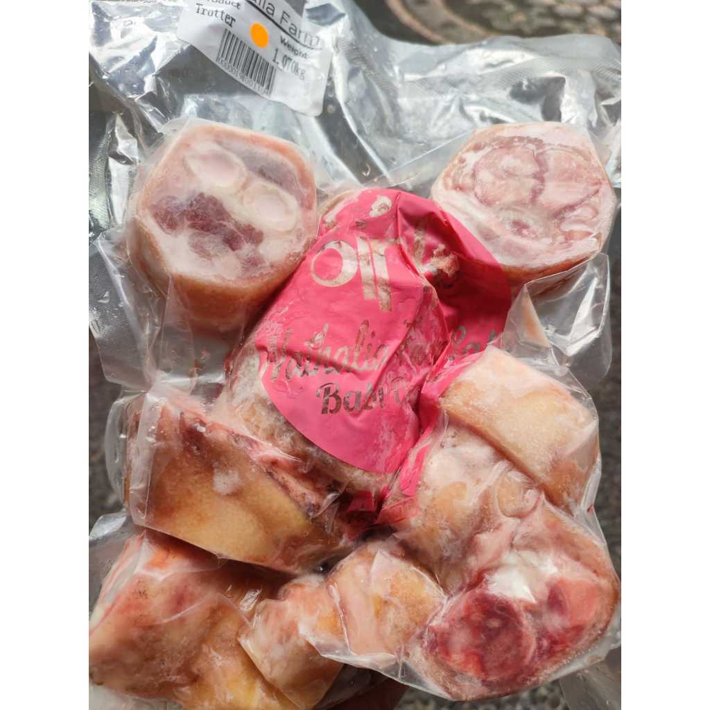 Trotter / kaki Bawah Babi - Daging Babi Organik
