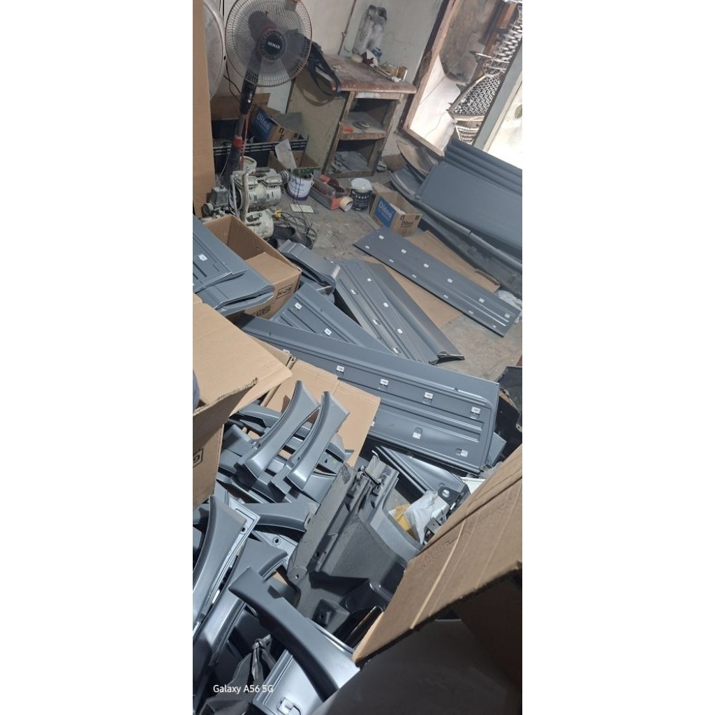 moulding pintu luxio original