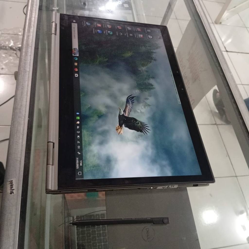 laptop Lenovo X1 Yoga 3rd flip touchscreen slim murah ram 8 SSD 256gb Core i5 gen8 octa core Promo 9