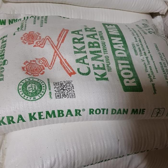 Tepung terigu Cakra Kembar 25kg