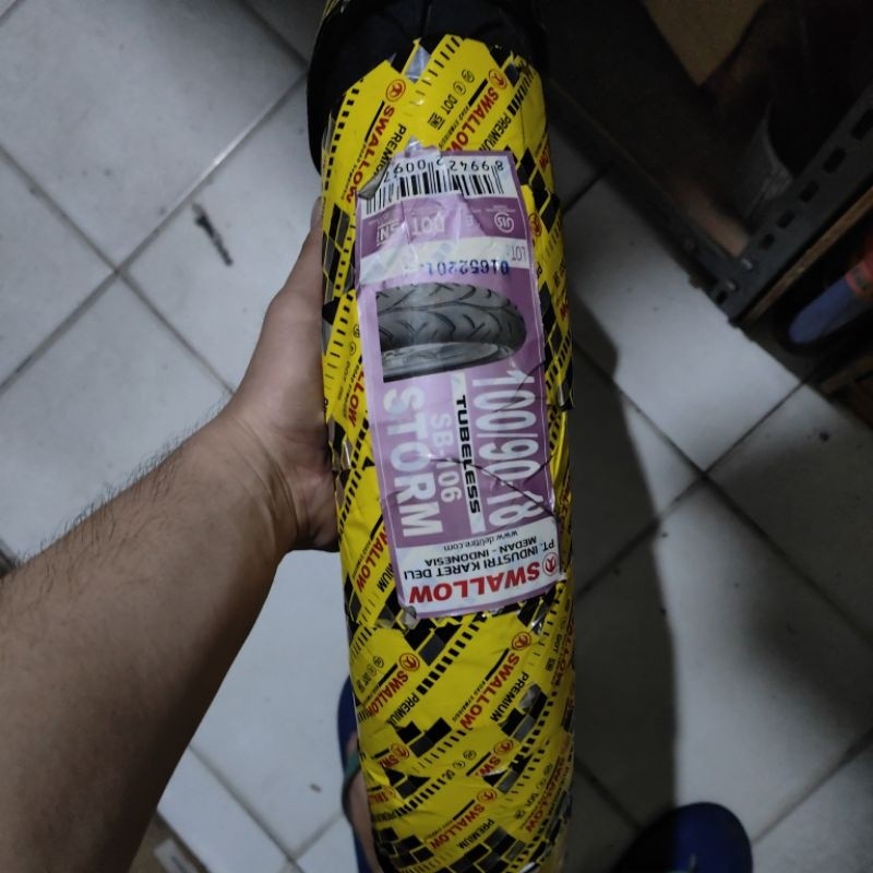 Ban Motor Ring 18 Swallow Storm ring 18 100/90 90/90 SB-106 Tubeless Benelli PE