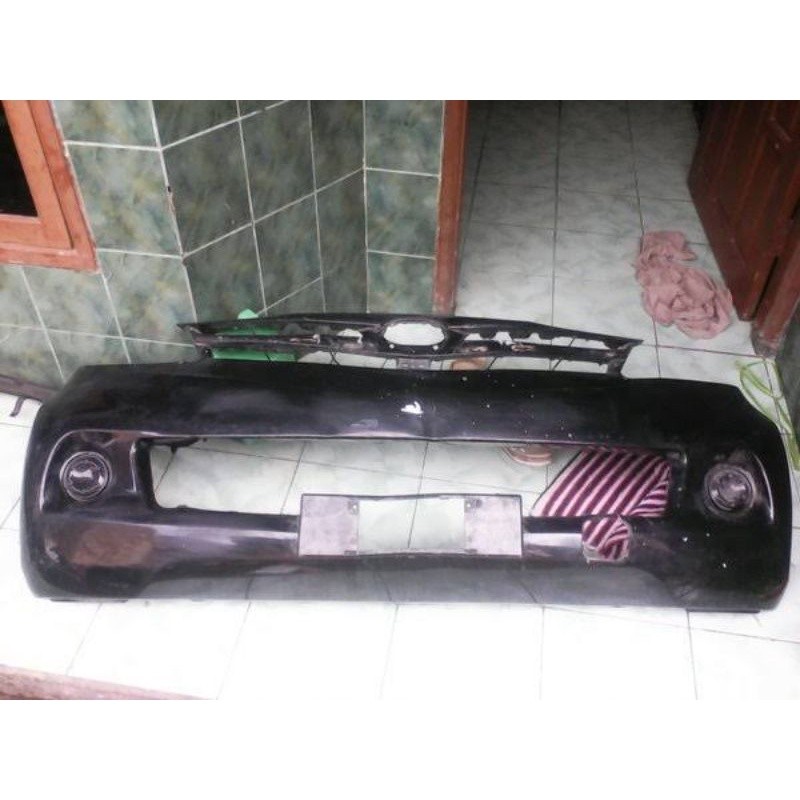 bemper depan avanza 2012