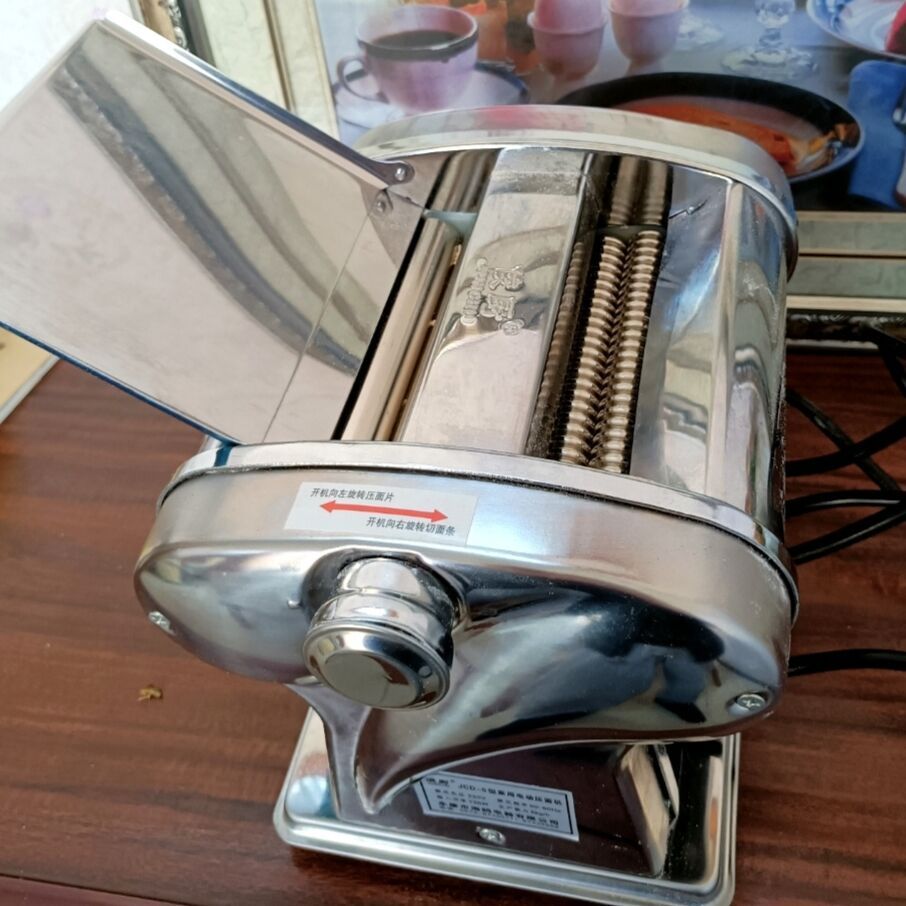 Electric Pasta Machine Maker Automatic Dough Rolling Noodle Machine