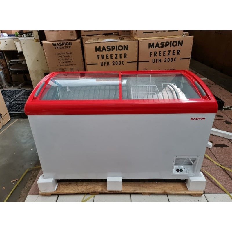 Maspion Sliding Glass Chest Freezer 400 Liter UFH-400C
