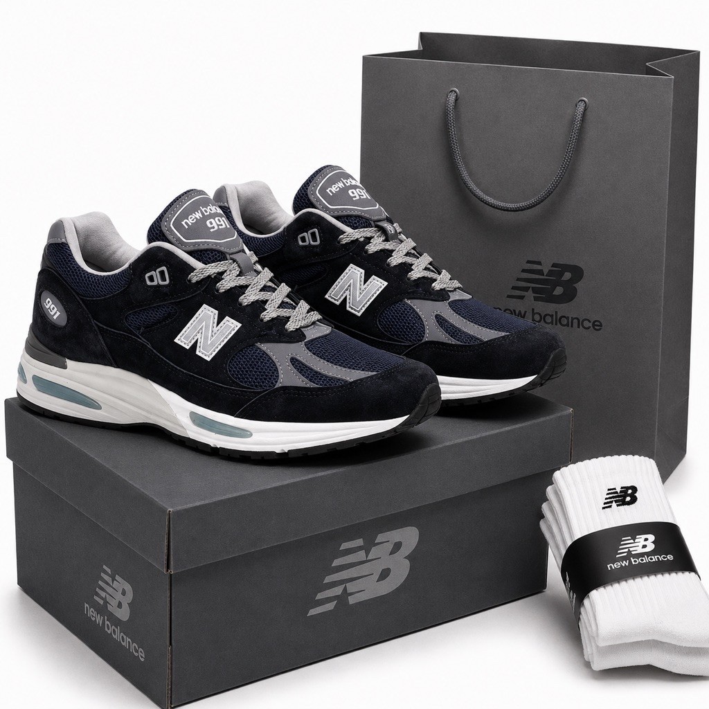 Sepatu NB Sneakers New Balance 991 Navy