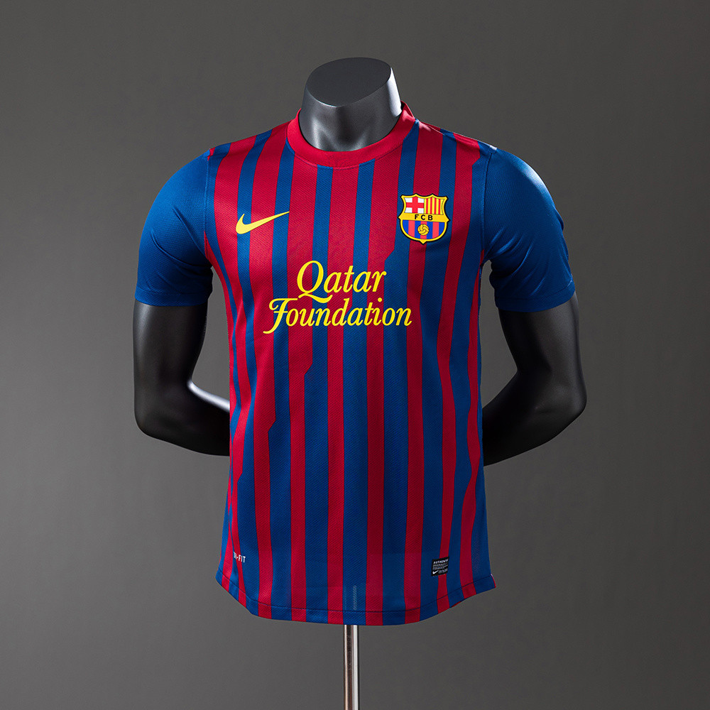 Jersey Barcelona 11/12 Home Player Version Retro T shirt pria