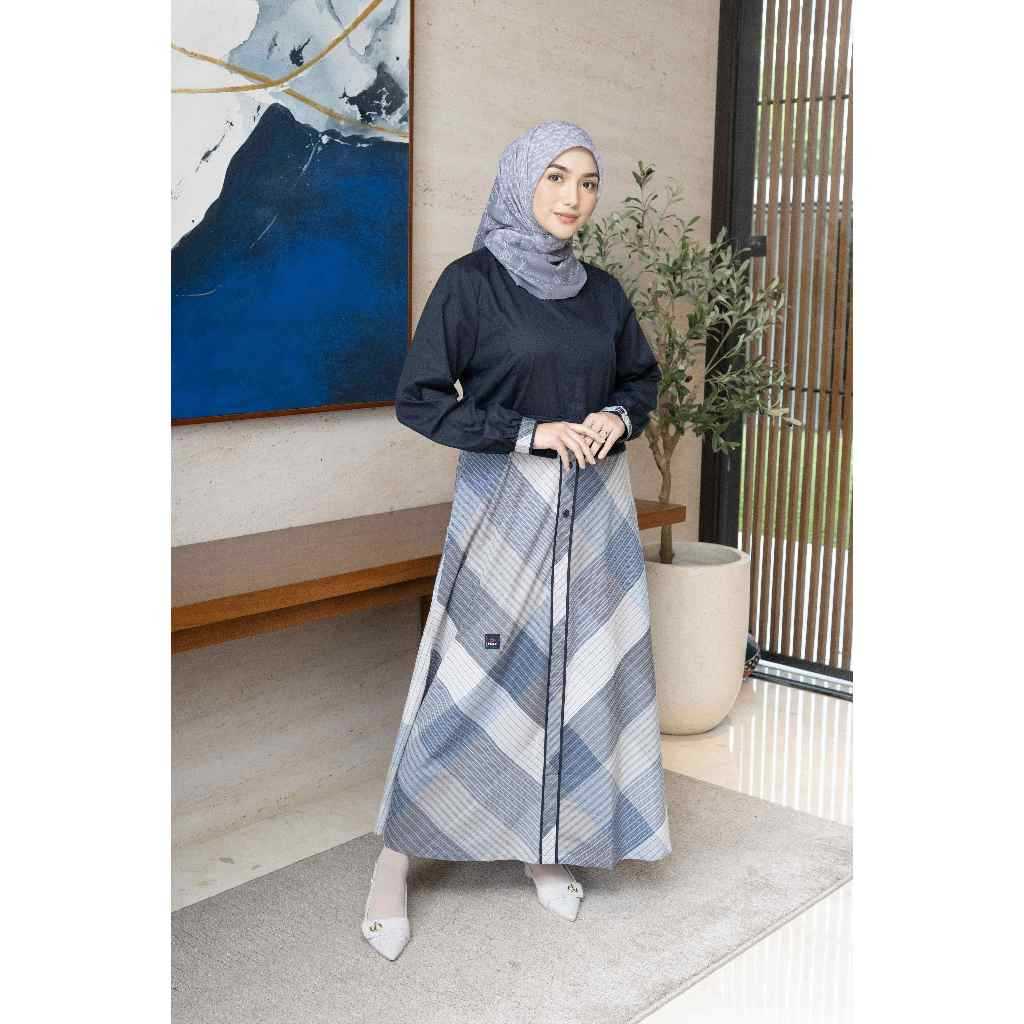 MUTIF Sarimbit Keluarga Daisy Desta Navy Blazer Polos Motif Kotak Koko Tangan Pendek dan Gamis Moder