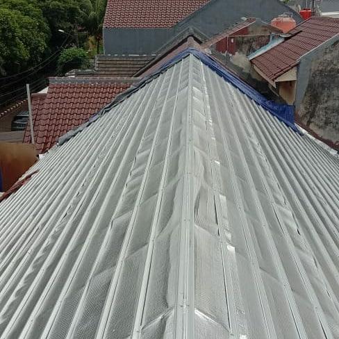 rangka baja ringan 0,75 full terpasang