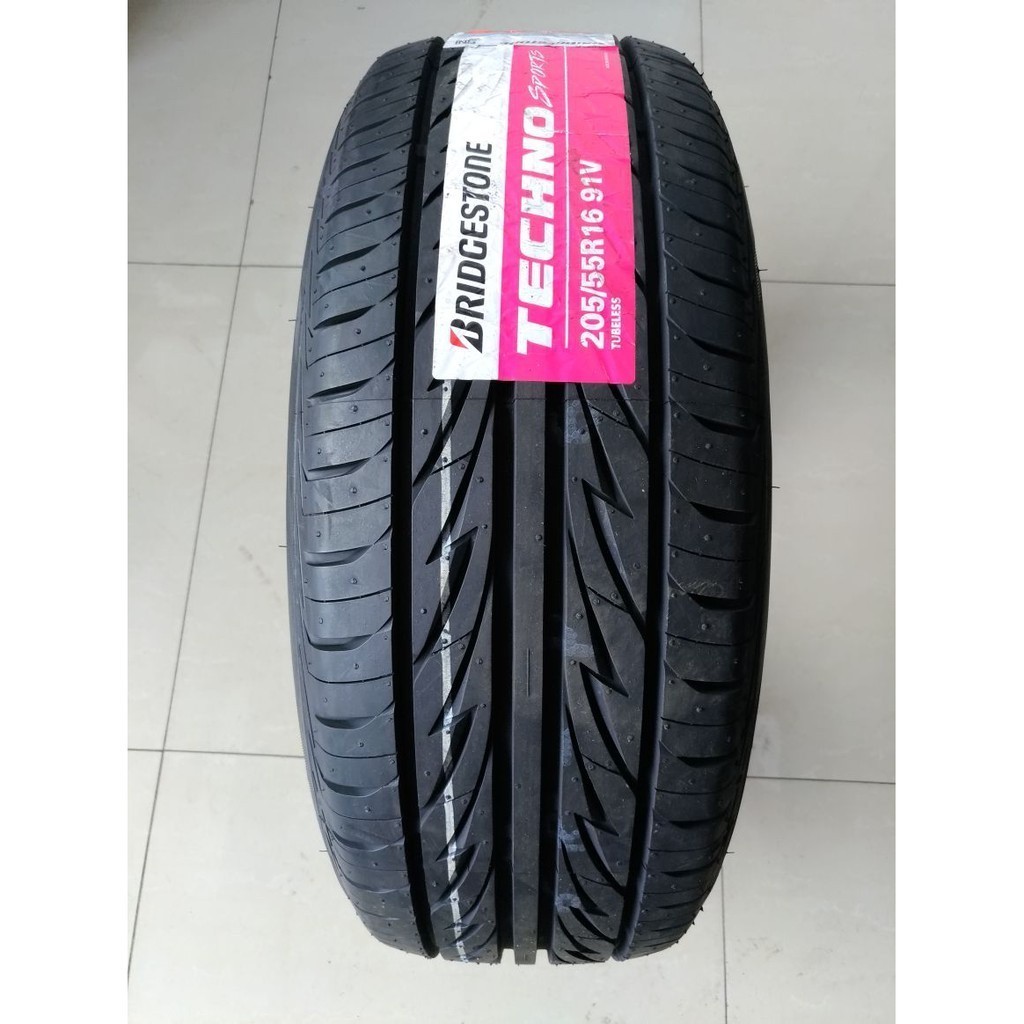 Bridgestone Techno Sport 205/55 R16 Ban Mobil