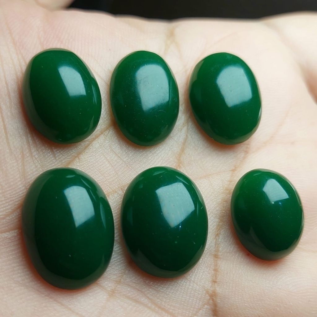 Batu akik bacan doko kristal tembus senter plong / bacan hijau garut minimarket akik