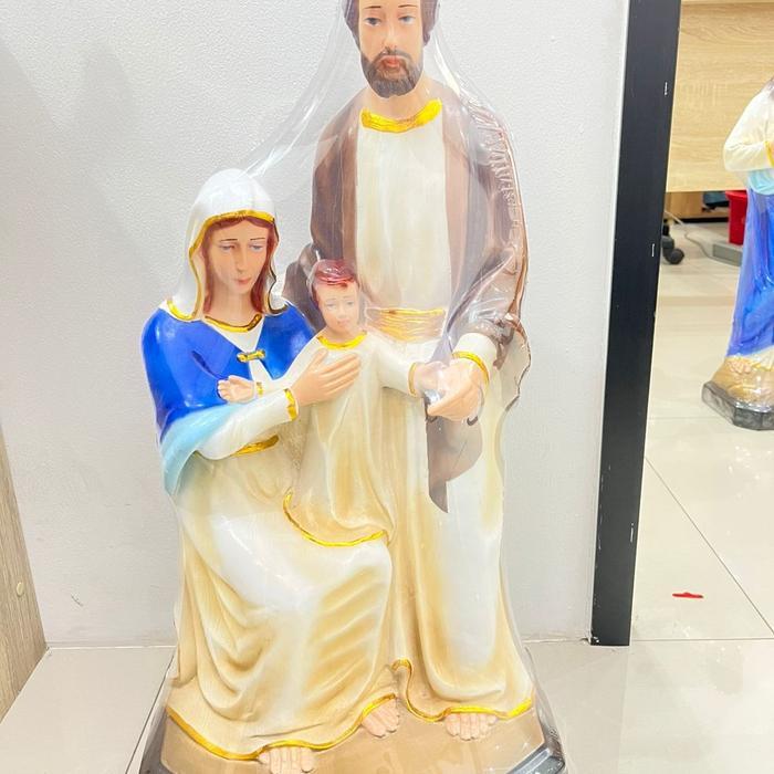 Patung Rohani Katolik Keluarga Kudus Duduk Yesus Yosef Bunda Maria Grey Yellow Coklat Biru 60cm - Bi