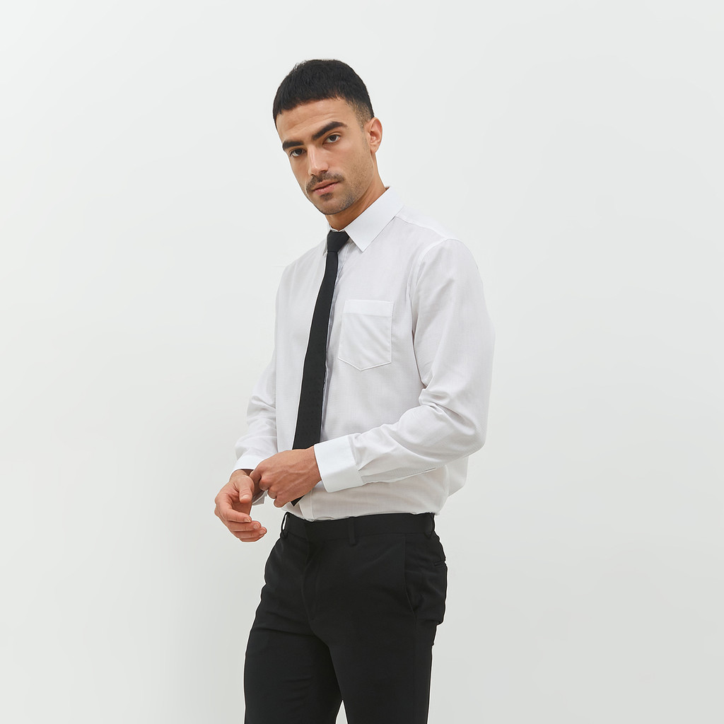 Jobb Seymoure Kemeja Pria Lengan Panjang Regular Fit Putih