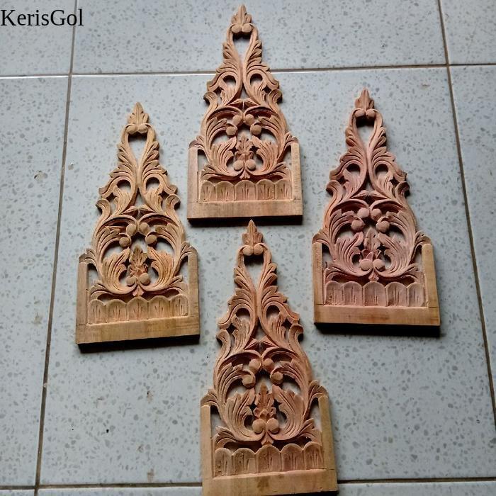 ornamen ukir ukiran kayu tempel Soko tiang rumah GL1