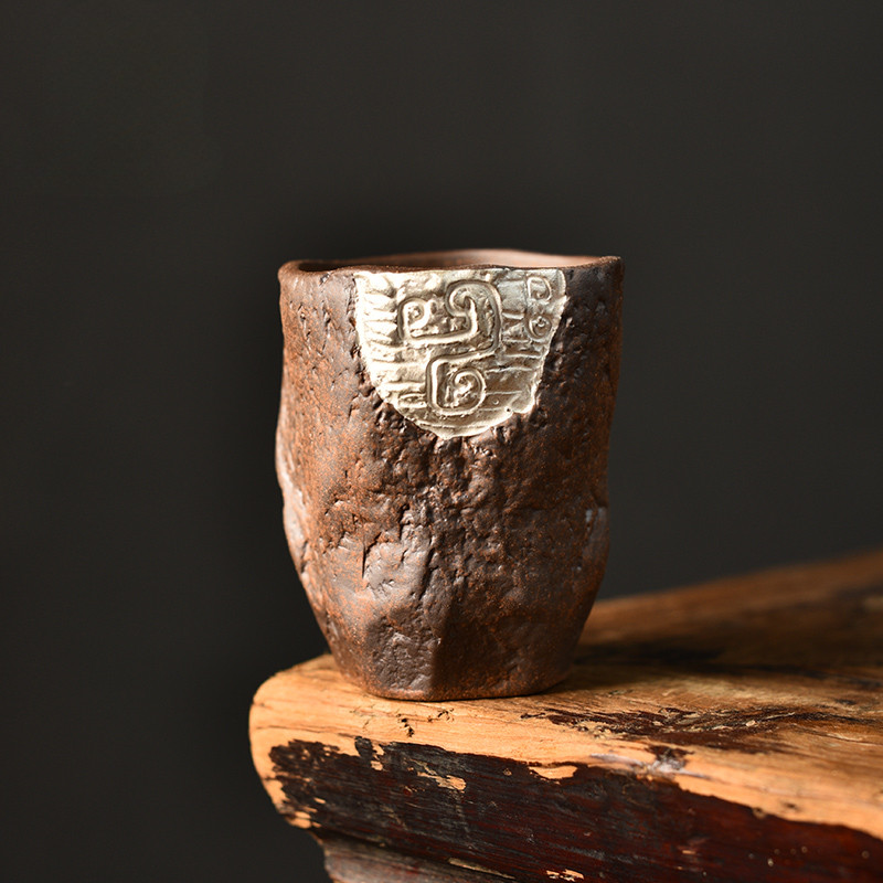 Gilt Silver Totem Master Cup Vintage Rough Pottery Tea Cup Kung Fu Tea Cup Handmade Ceramic Tea Set 