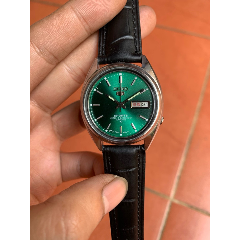 Jam Tangan Seiko 5 Sport Green Dial Original Seiko Movement Caliber 7009