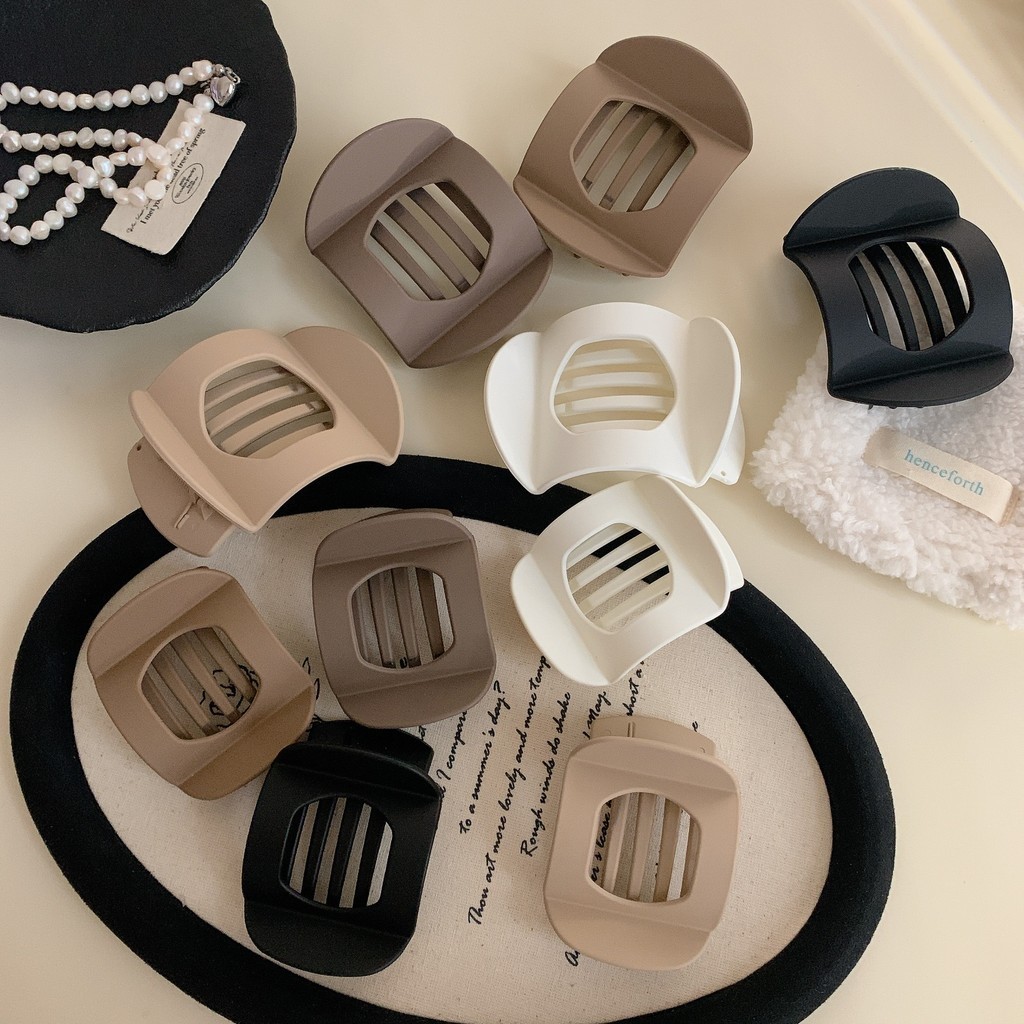 TERLARIS Town Shell - Mi Jin Simple Classic Korean Hair Claw / Jepitan Rambut Korea / Jepit Rambut P