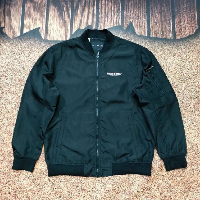 Jaket bomber hitam pria TBJ NEARBY saku samping lengan casual outdoor motoran murah bagus size L