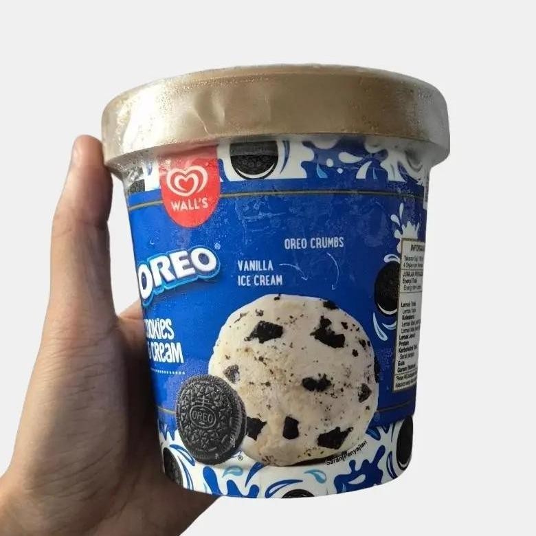 Wall's Ice Cream Es Krim Oreo Rasa Vanilla dan Cookies & Cream 410gr