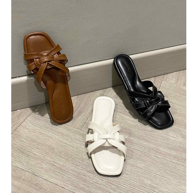 MIRAA - Oslo Sandal Flat Teplek Wanita