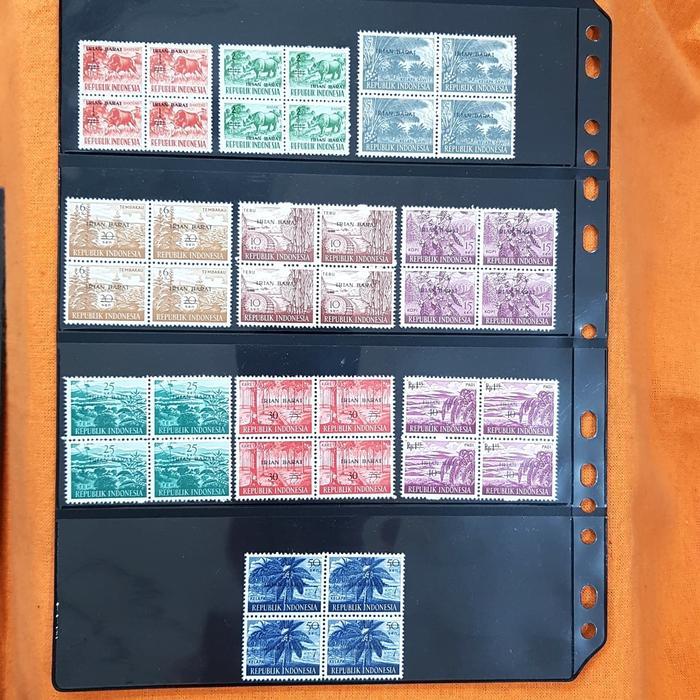 Perangko/Prangko INDONESIA. Seri Penyerahan IRIAN BARAT. Format Blok 4