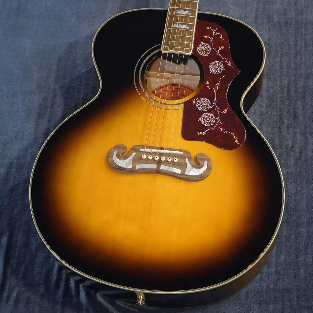 J 200 Aged Vintage Sunburst Gloss Acoustic Guitar