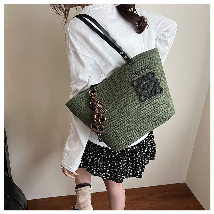 Tas Anyaman Wanita Branded Premium / Tas Jerami / Tas Bali / Tas Pantai / Summer Shoulder Tote Bag