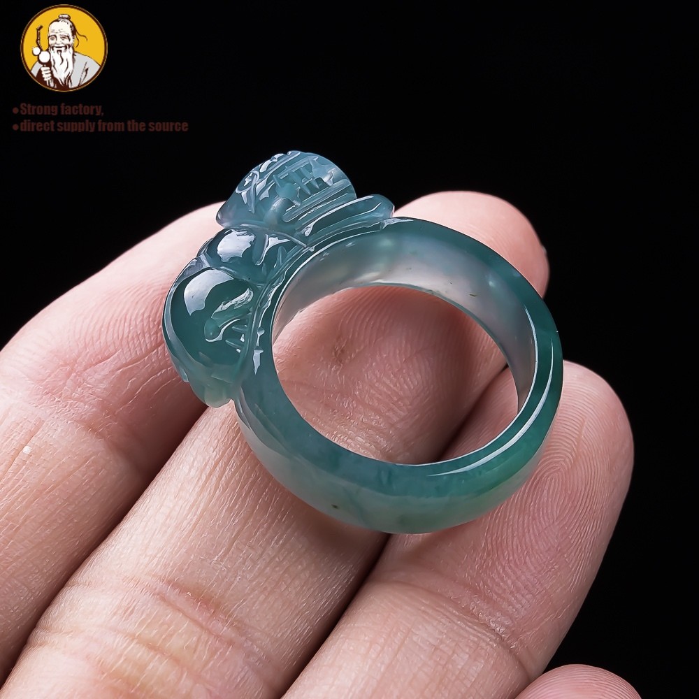 Alam Sebuah jadeite, air biru cincin giok jari Pixiu.