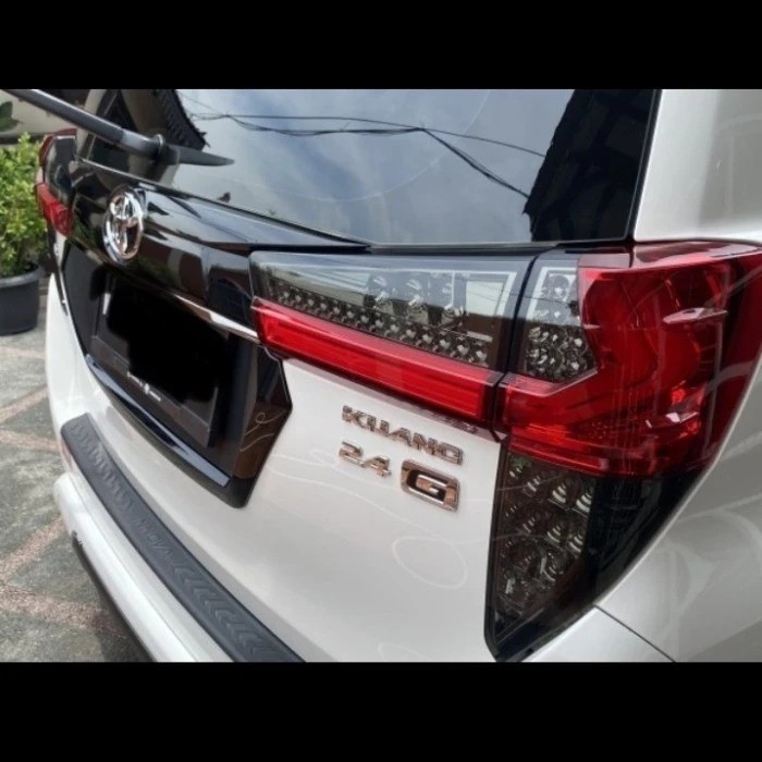 Stoplamp Innova Reborn LEXUS 3D Running Sein Stoplamp Innova 2016 Model Lexus 3D Stoplamp innova Lex