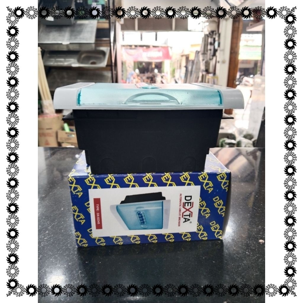 4 GRUP DEXTA BOX MCB 4 GROUP INBOW OUTBOW TUTUP DEXTA BOX MCB 4 PHASE  DEXTA TRANSPARAN