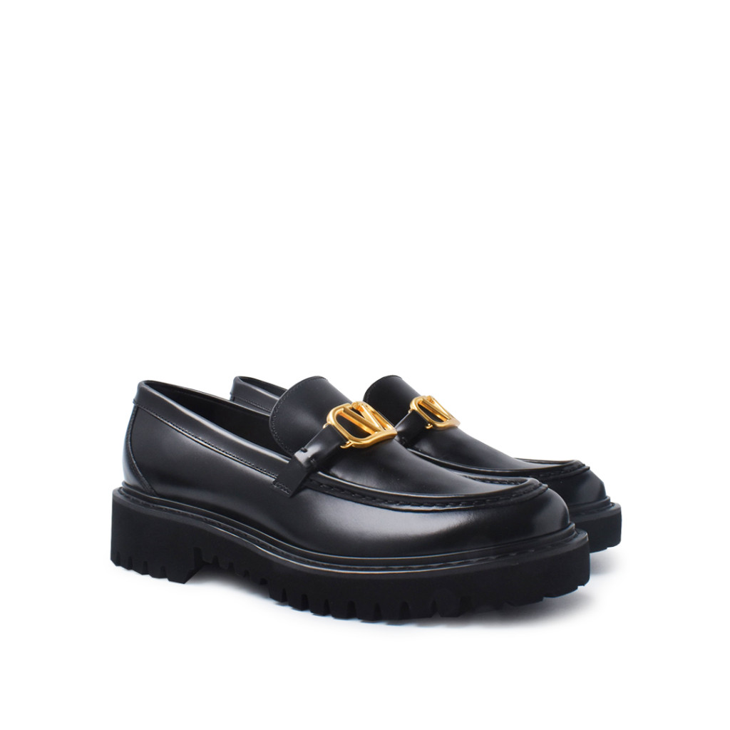 Vlogo signature loafer calfskin leather