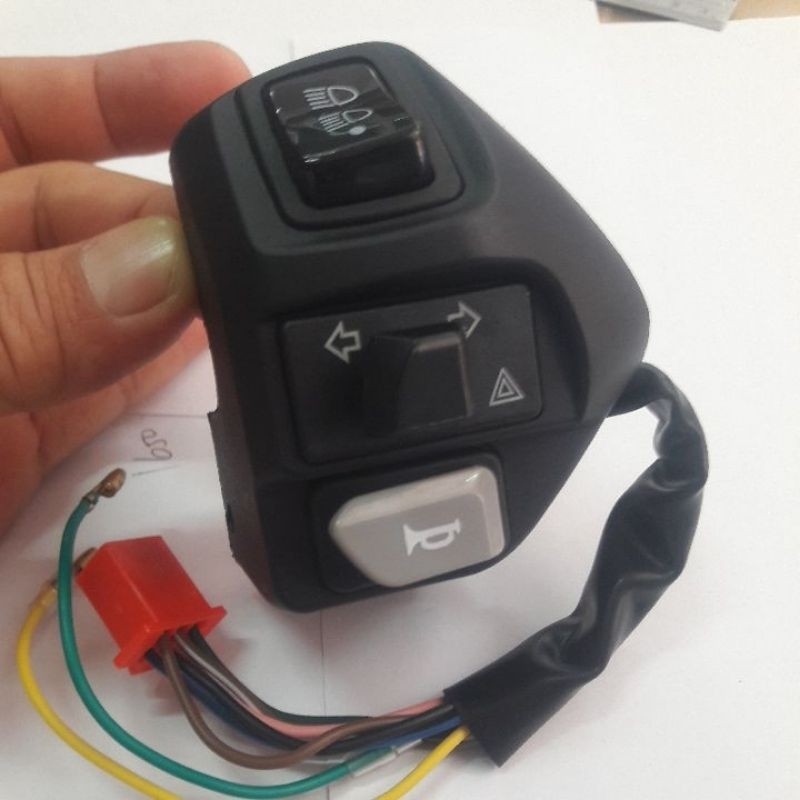 SAKLAR KIRI MIO J MIO M3 MIO Z MIO SMILE  MIO S SAKLAR HAZARD DAN TOMBOL 3 TITIK