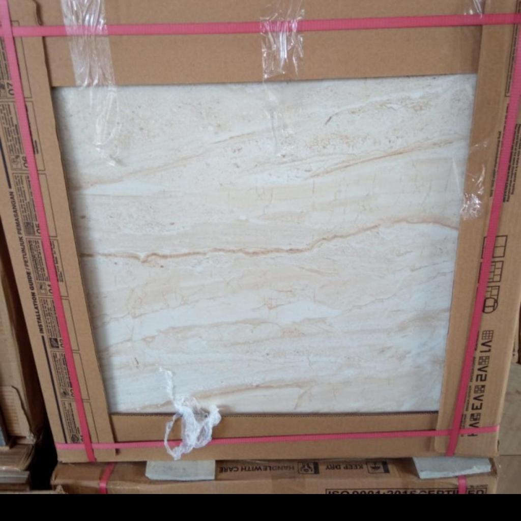 granit indogress 60x60 cream Cano textur glosy
