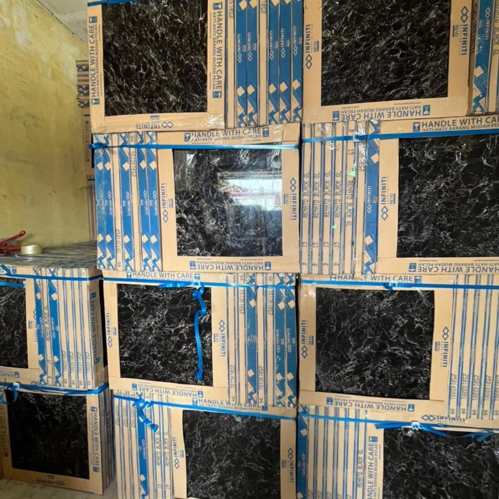 Granit Infiniti 60x60 Renato Black