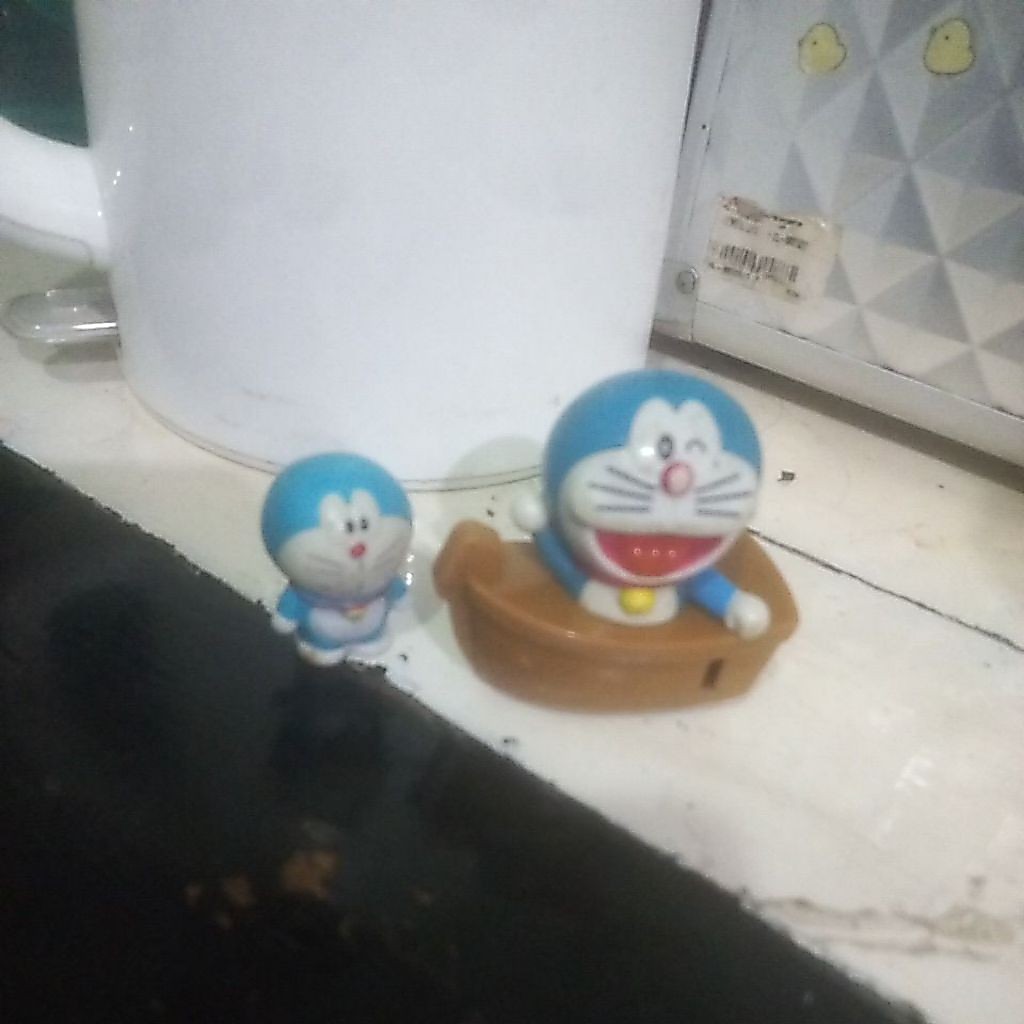 figur doraemon fujiko , take all