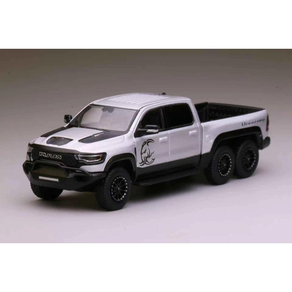 596 1:64 Alloy Car Model Toy Gift Ornaments