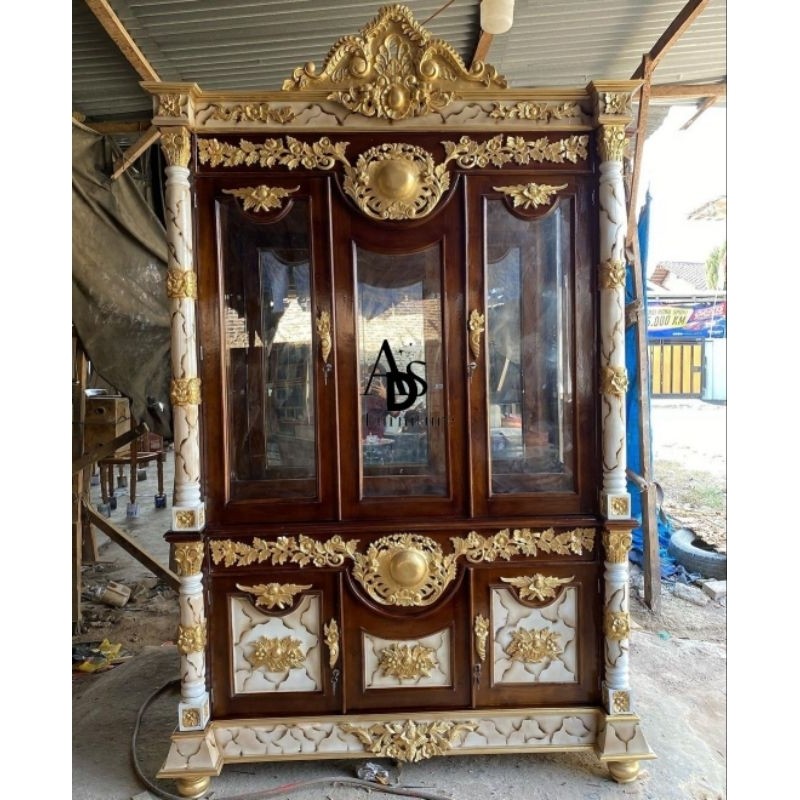 bufet hias bufet pajangan buffet ukir jepara buffet kaca