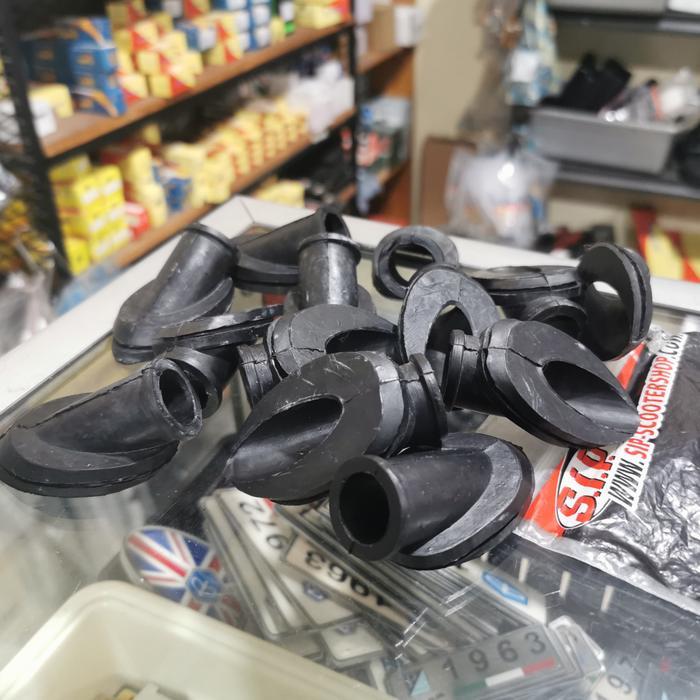 Karet dek kolong Karet jalut Kabel body Bawah Vespa PTS Original SIP