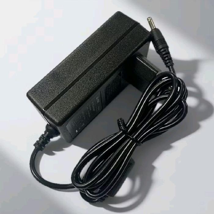 Adaptor Charger Tablet Fujitsu Stylistic M702 Q506 Q507 Q508 Q509 V535 Q582/F Q584 12V Garansi 3 Bul