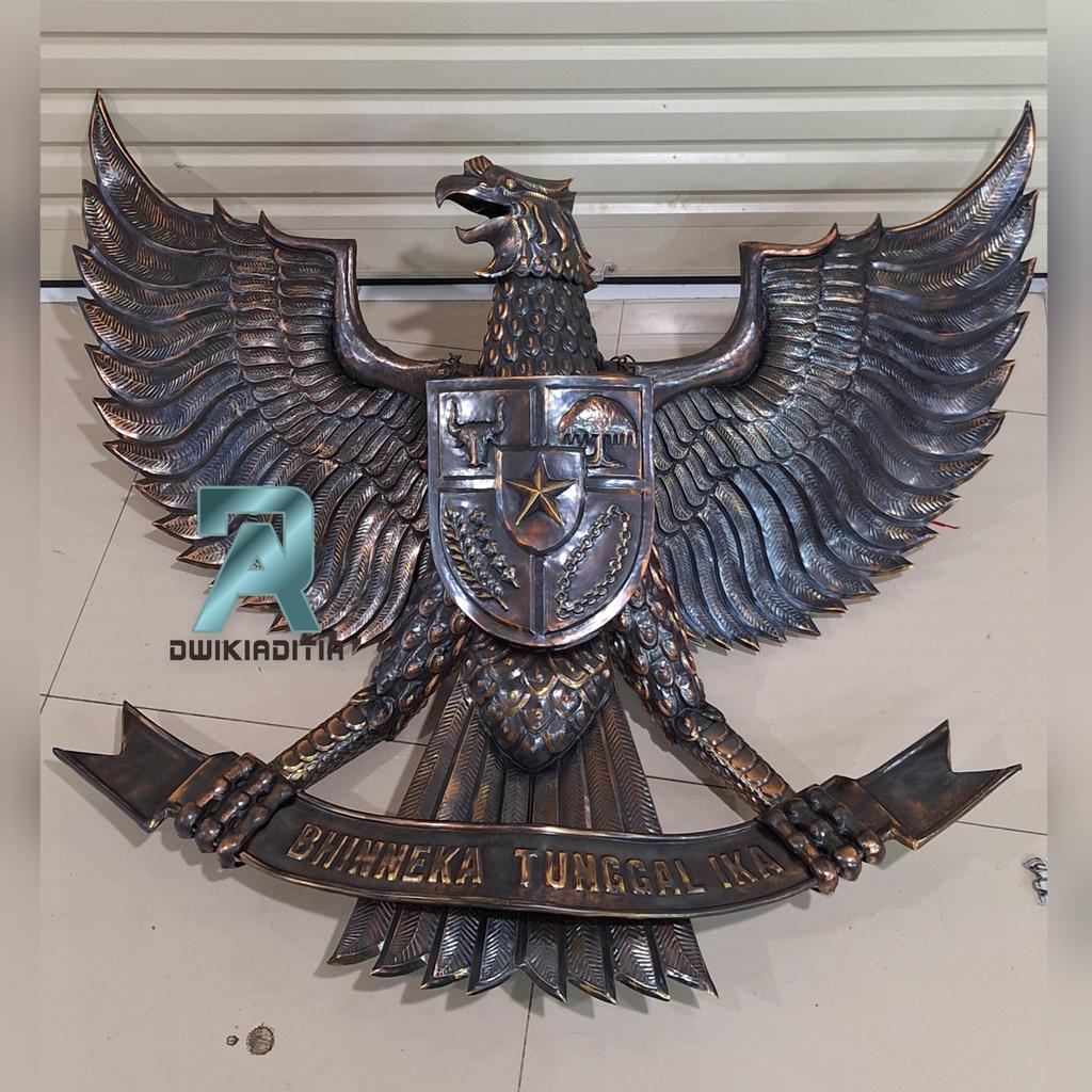 Patung Garuda Lubang Buaya 90cm