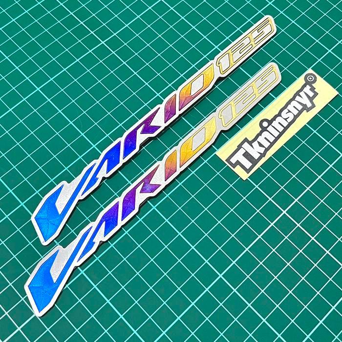 Emblem Titanium Vario 125/150 Sepasang Idling Stop Vietnam - Vario 125