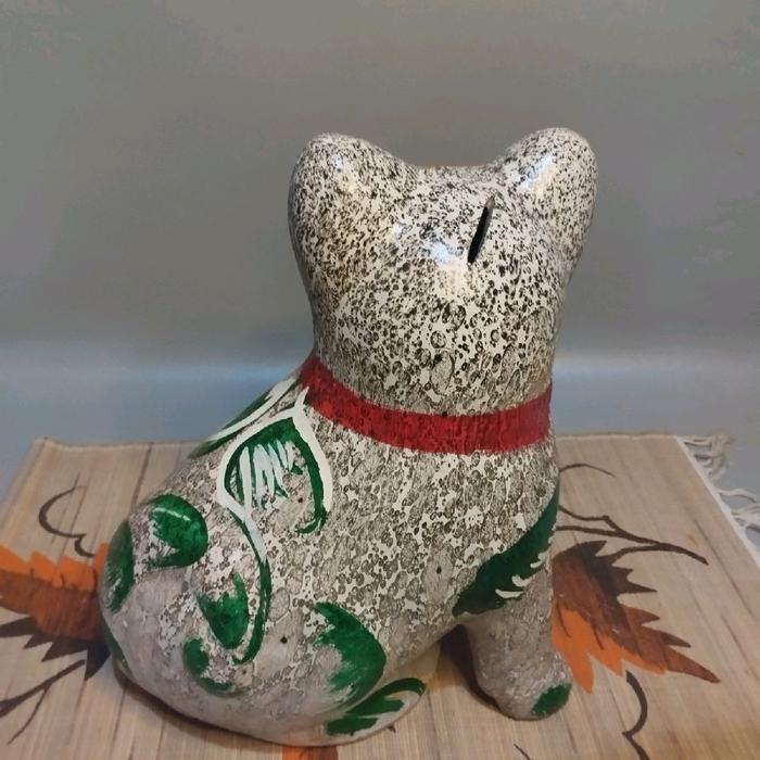 Celengan kucing tanah liat, Souvenir, Hadiah
